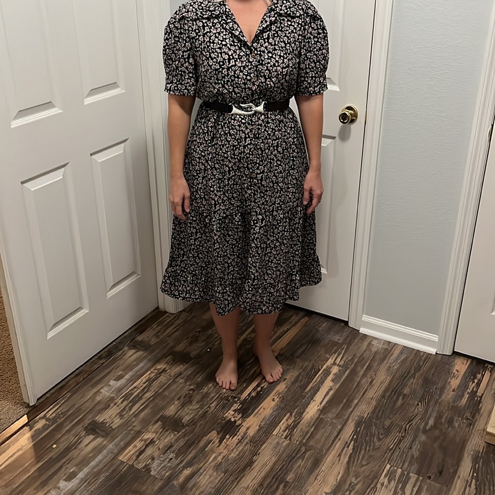 Floral midi dress size Large